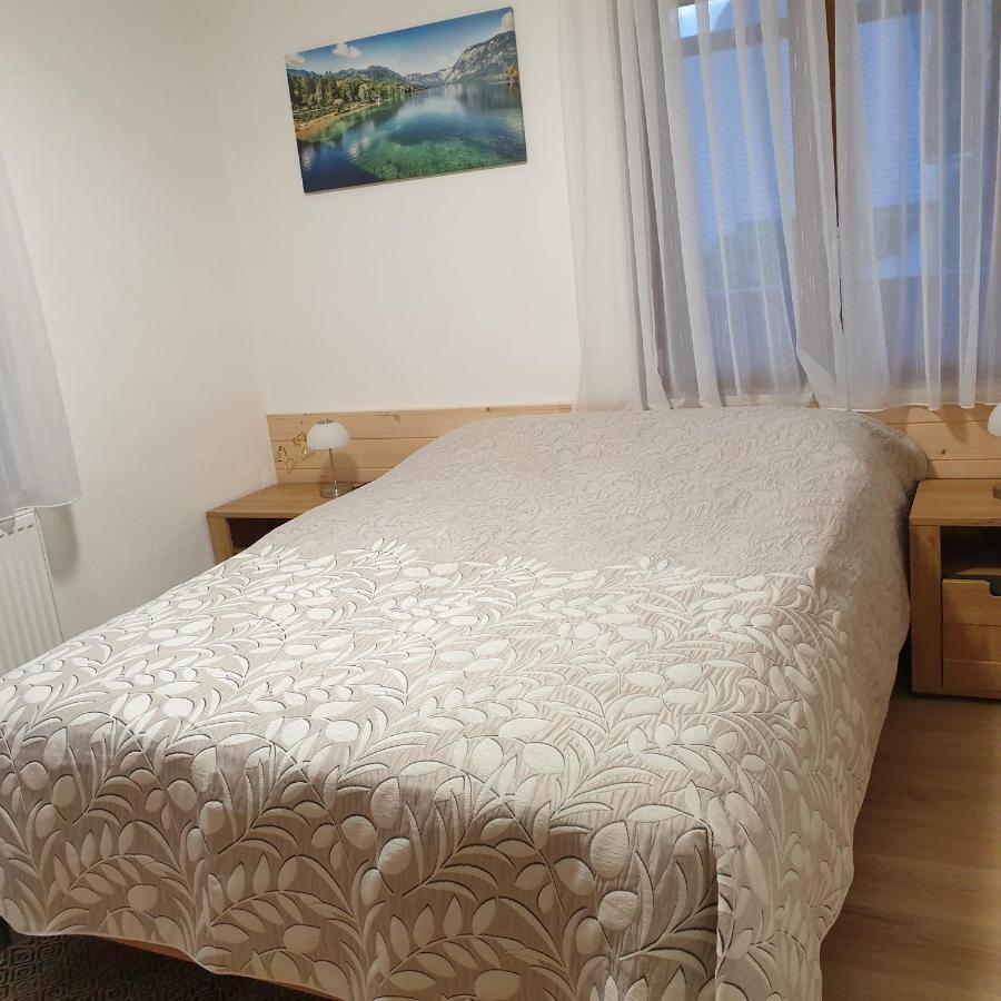Apartmaji Pri Medvedu Бохинь Экстерьер фото